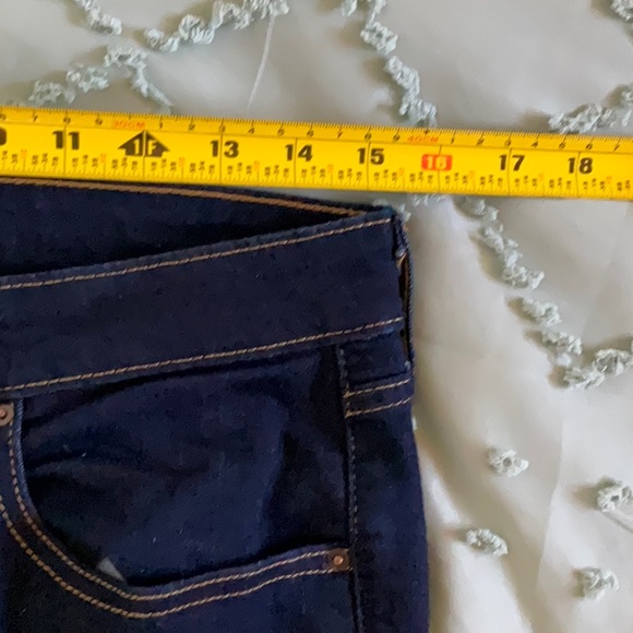 Women’s Levi's Dark High Rise Bootcut Jeans, Sz 31 - Picture 4 of 6